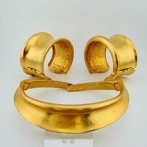 Vintage Les Bernard Signed "VO" Matte Gold Statement Set: Choker & Double Cuffs